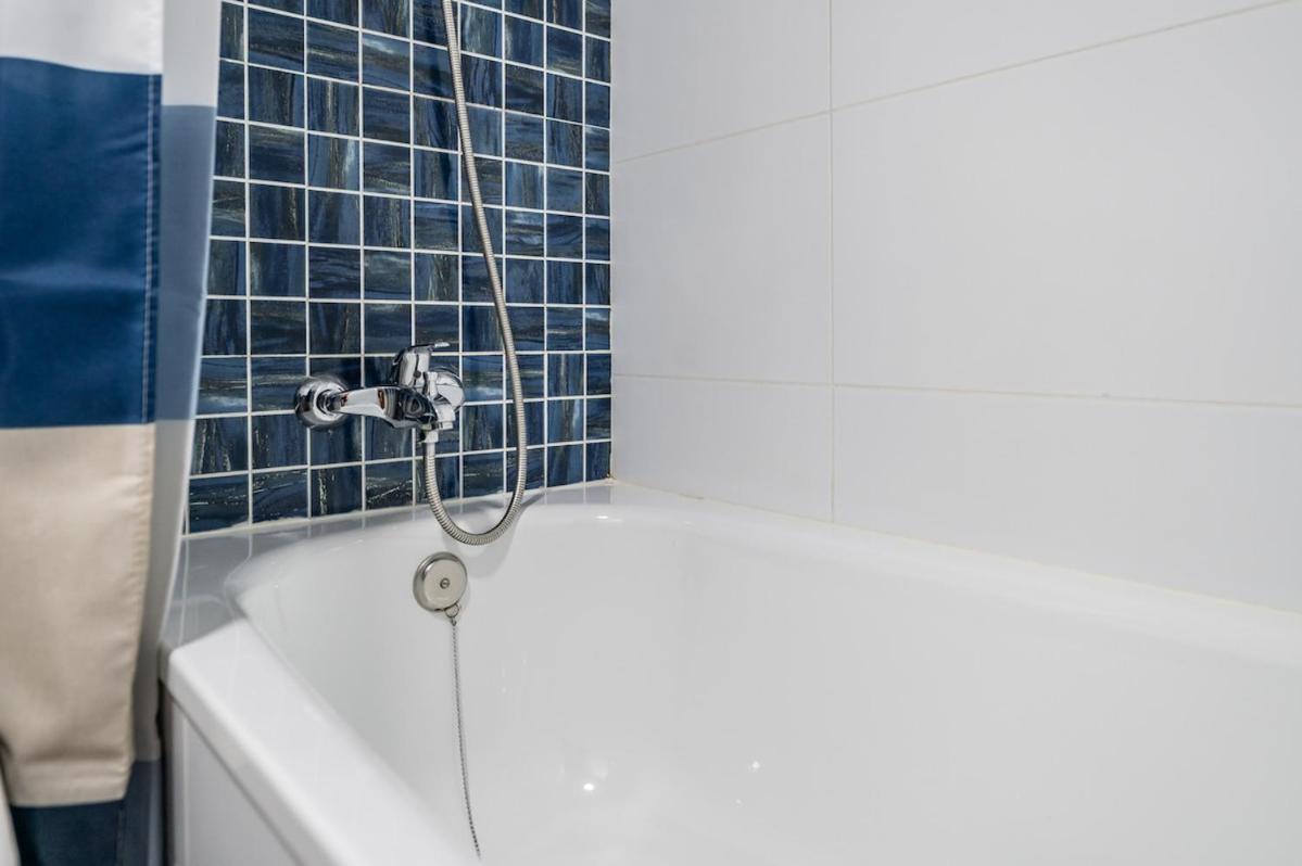 Apartment Modern & Cozy Near Old Town *
